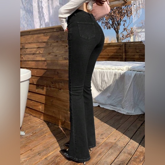 Black Flared Jeans - Picture 4 of 5